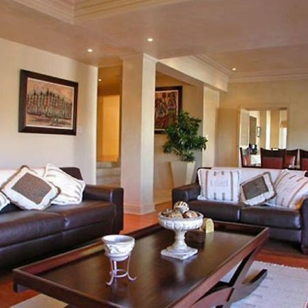 Beachside Villa & Penthouse Кейптаун Интериор снимка