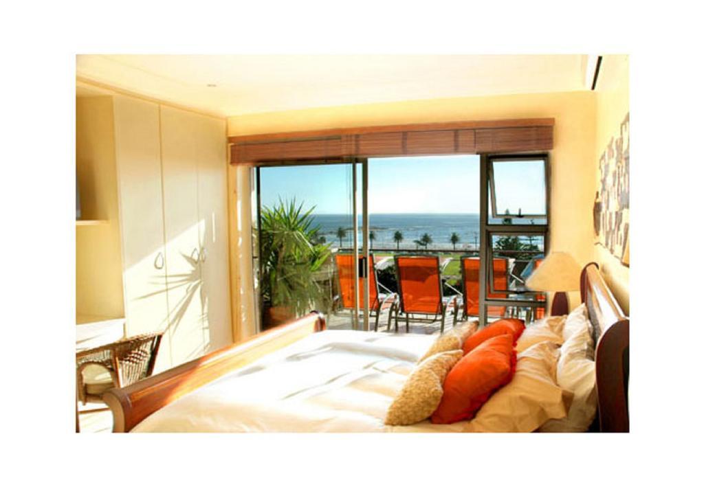 Beachside Villa & Penthouse Кейптаун Екстериор снимка