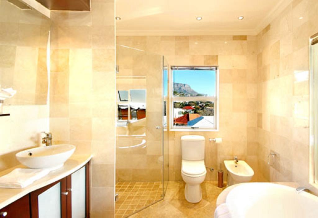 Beachside Villa & Penthouse Кейптаун Стая снимка